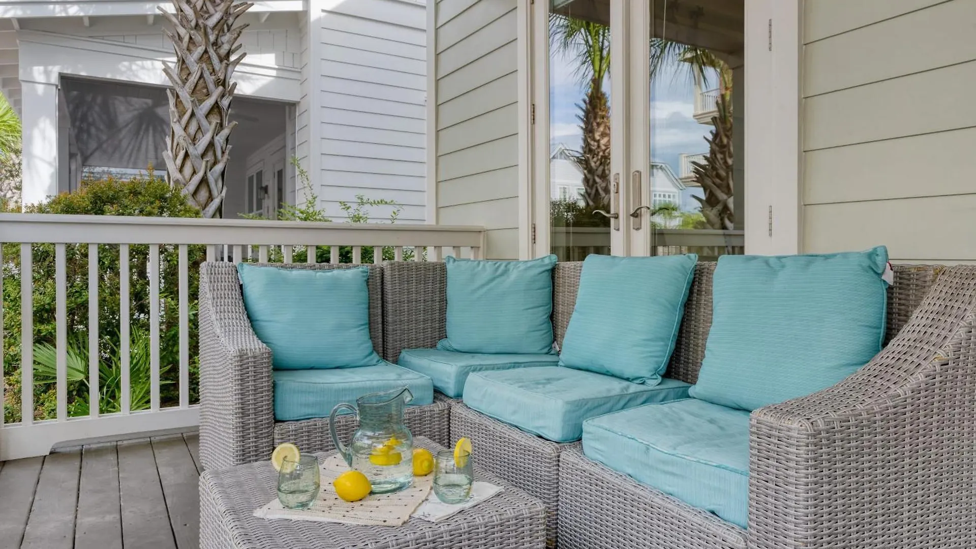 Shine On The Shore By Avantstay Pool Golf Cart بنما سيتي بيتش