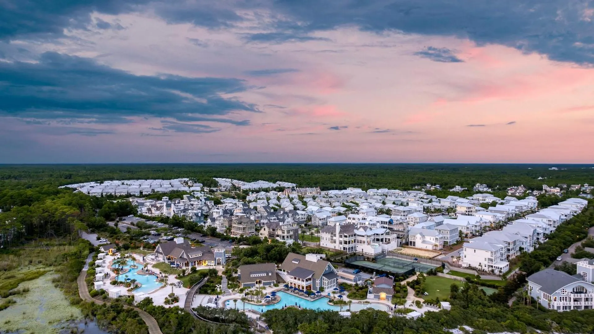 Shine On The Shore By Avantstay Pool Golf Cart Panama City Beach